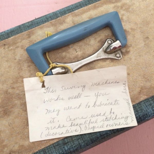 Handwritten tag found on the top of a vintage sewing machine case from Lillyella Stitchery's Vintage Machine Collection